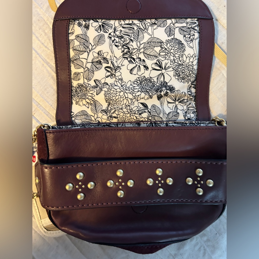 maroon Vera Bradley shoulder purse